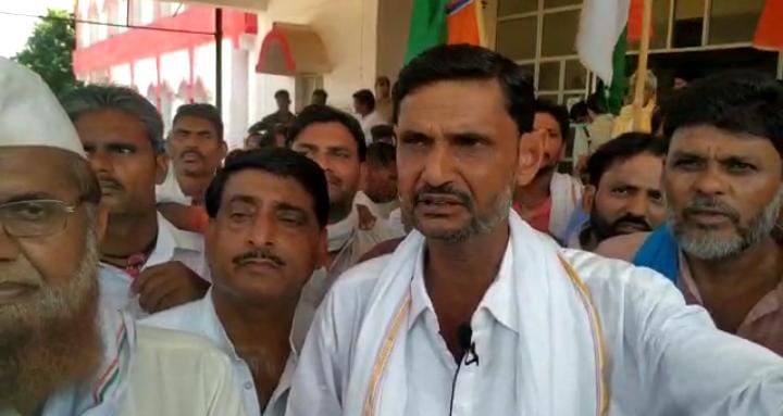 Madhya Pradesh: "I will burn the Constitution on CM's chest and throw it in his eyes," says congress MLA - Vimarsana News