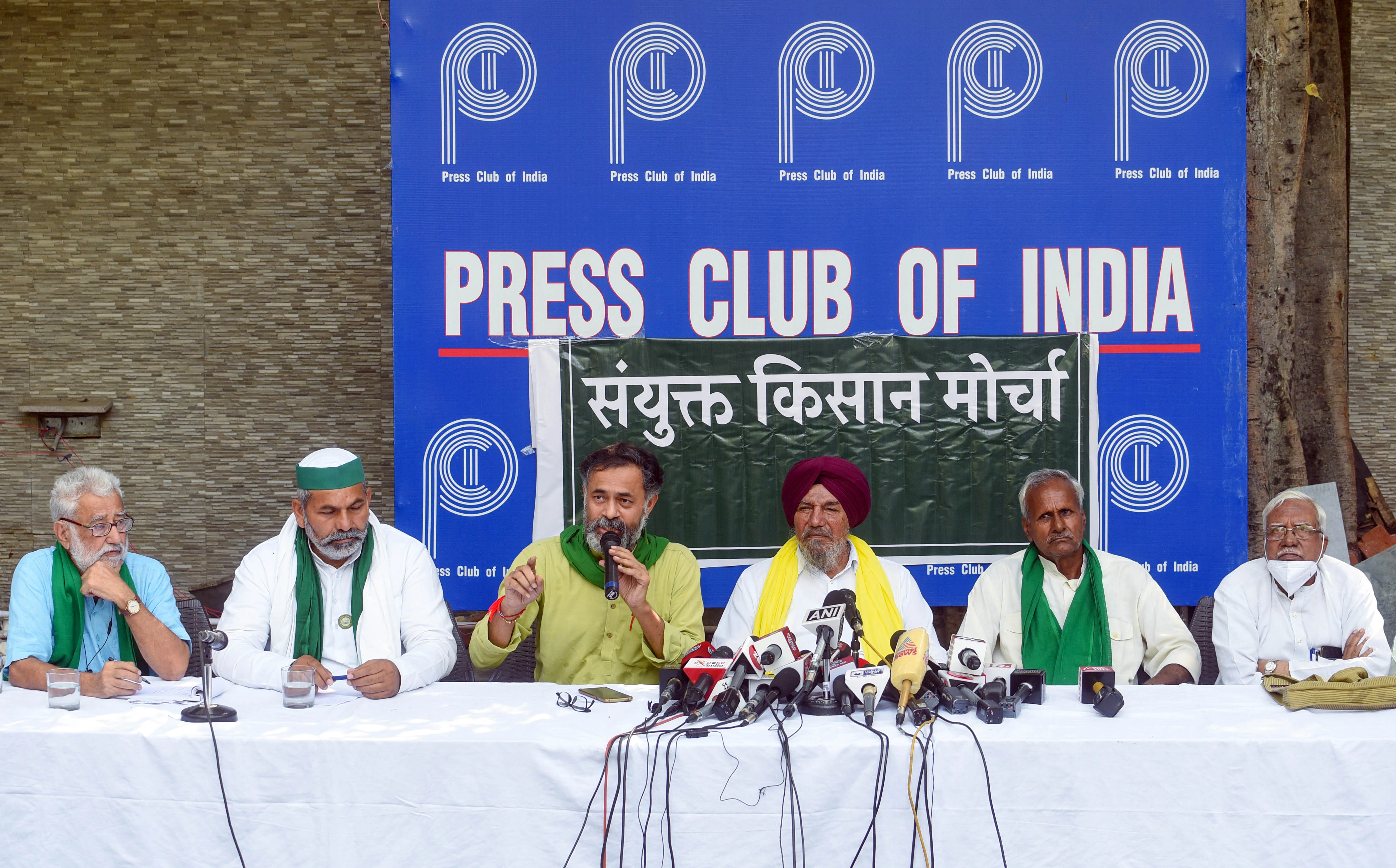 Lakhimpur Kheri violence: Samyukt Kisan Morcha calls for 'rail roko', 'mahapanchayat'