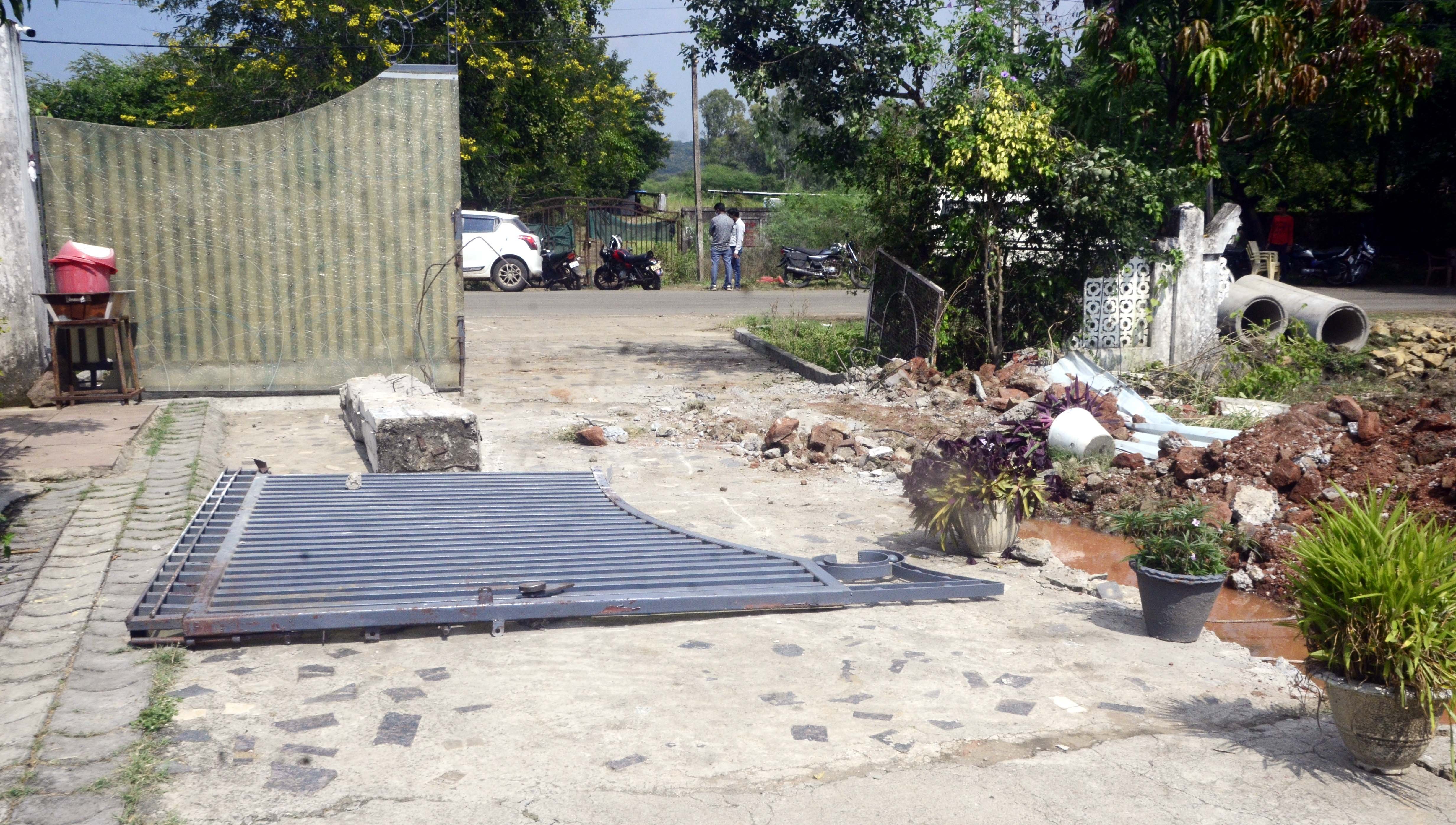 Bhopal: Fearing for life, retd IAS officer's wife seeks police protection - Vimarsana News