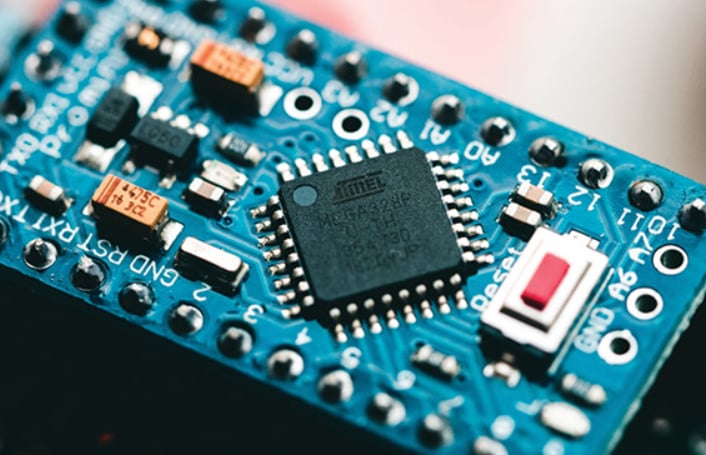 한국은 주요 재료 수입 관세를 칩 제조의 5%에서 0으로 낮춘다.