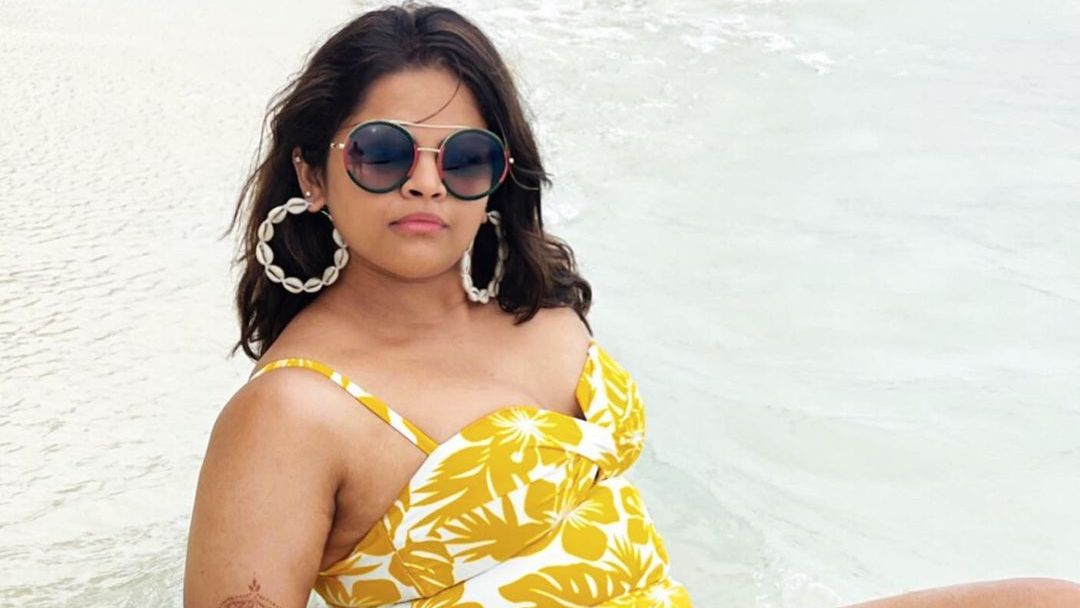 '1920 aunts and uncles': South actress Vidyulekha Raman slams those who trolled her for swimsuit pics - Vimarsana News