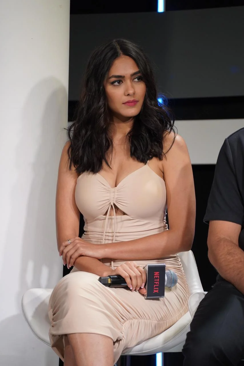 Mrunal Thakur