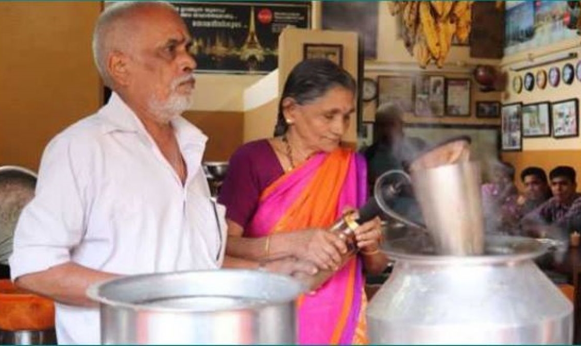 Viral tea shop owner KR Vijayan, renowned for world tour with wife, dies at 71 - Vimarsana News