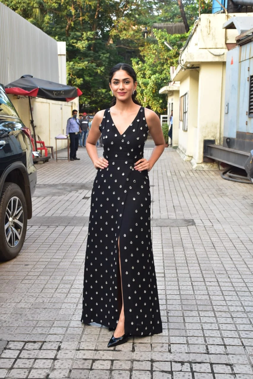 Mrunal Thakur