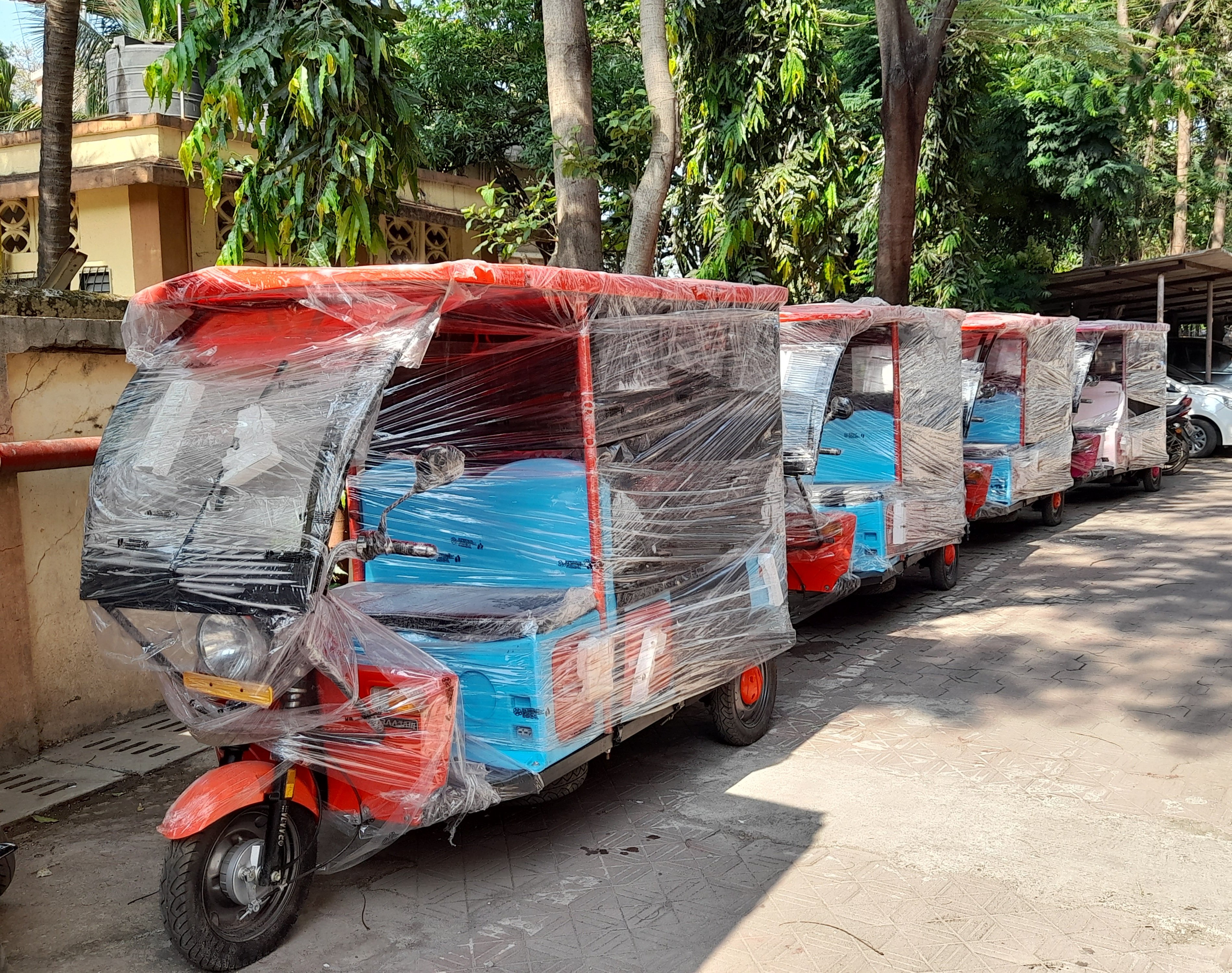 Mira Bhayandar: MBMC offers free e-rickshaws to physically challenged citizens - Vimarsana News