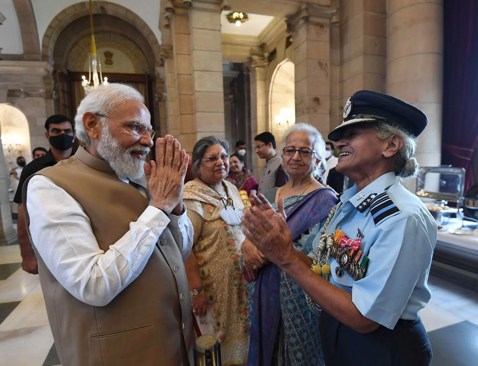 Prime Minister Narendra Modi interacts with the awardees during the Padma Shri Awards at Rashtrapati Bhavan, earlier today.
