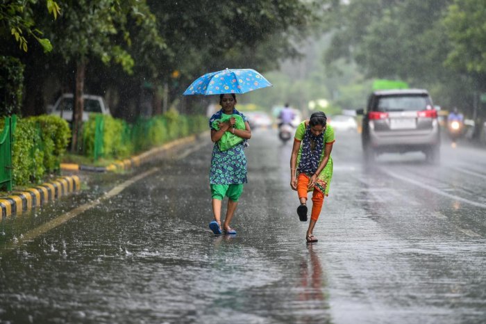 Weather Update: Mumbai likely to receive light rain, thundershowers till Sunday, says IMD - Vimarsana News