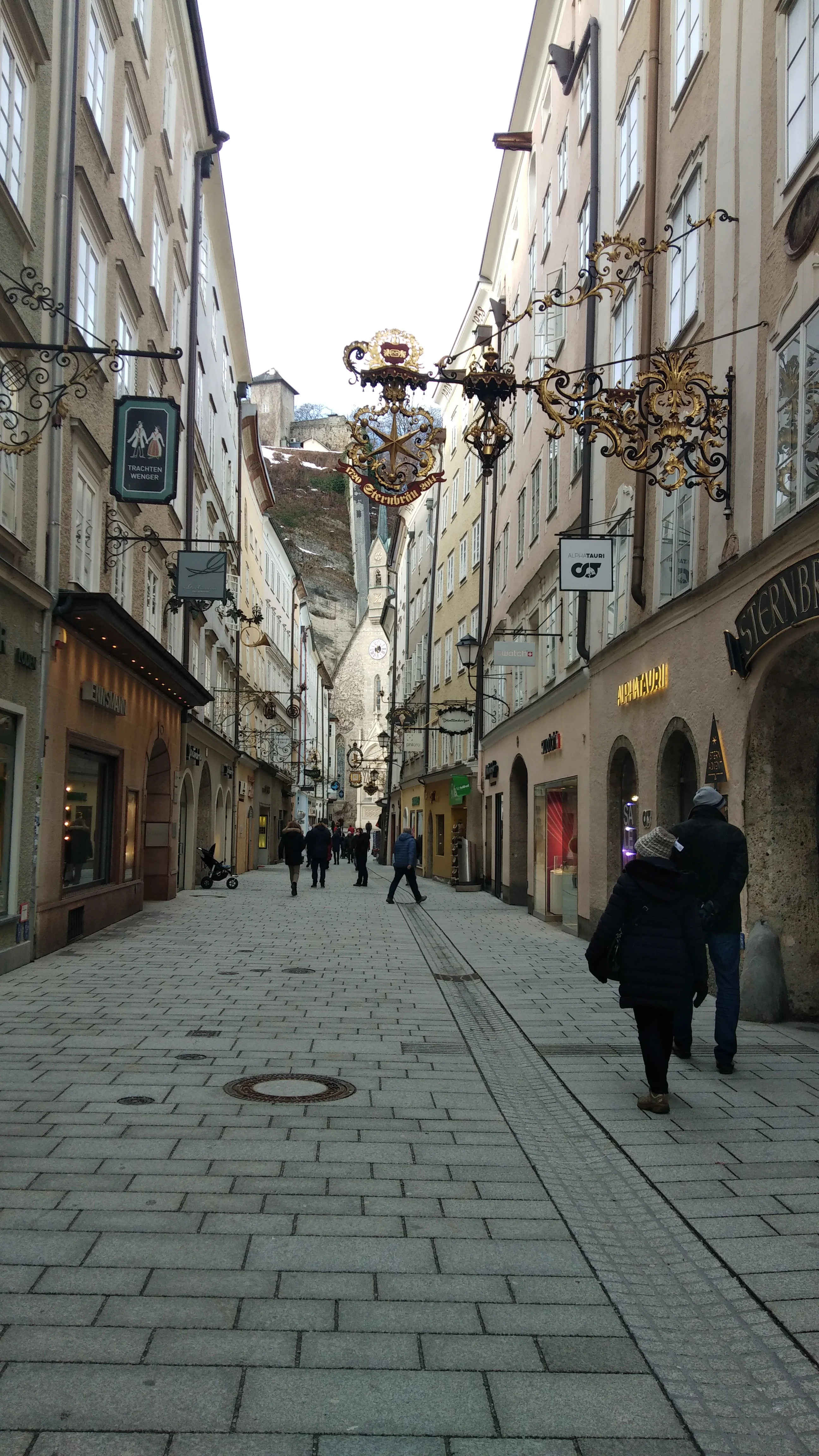 Getreidegasse street