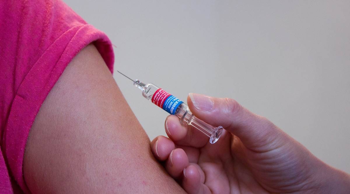 COVID-19: Indians must be prepared to take booster dose, say doctors - Vimarsana News