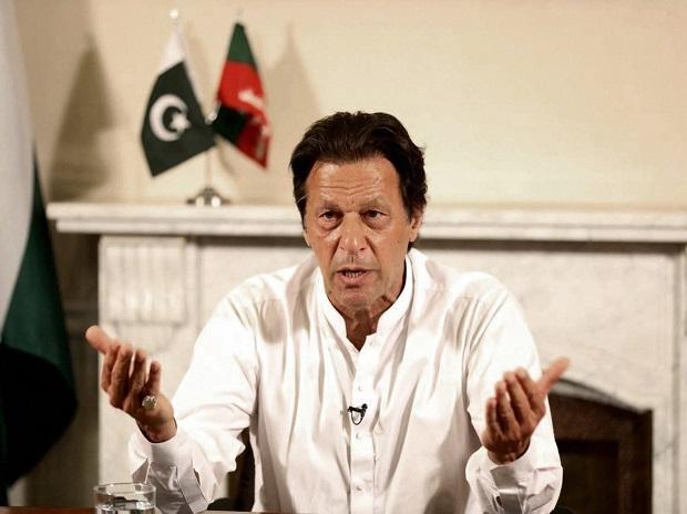 Pakistan: PM Imran Khan orders inquiry against senior bureaucrat for comparing Pak govt to Afghan Taliban regime on social media - Vimarsana News