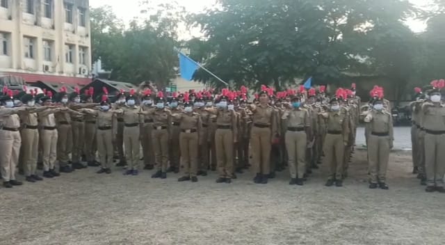 Indore: ​NCC cadets pledge​ to follow traffic rules - Vimarsana News