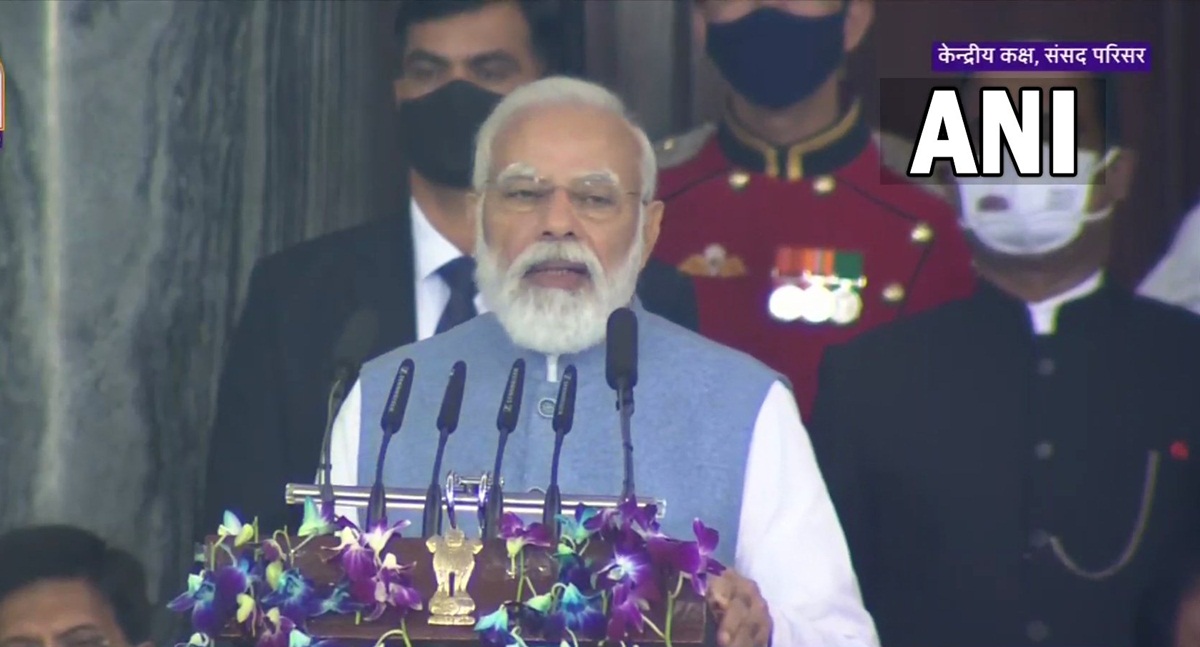[Free Press Journal]Watch video: Dynastic parties matter of concern to people committed to Constitution, says PM Modi