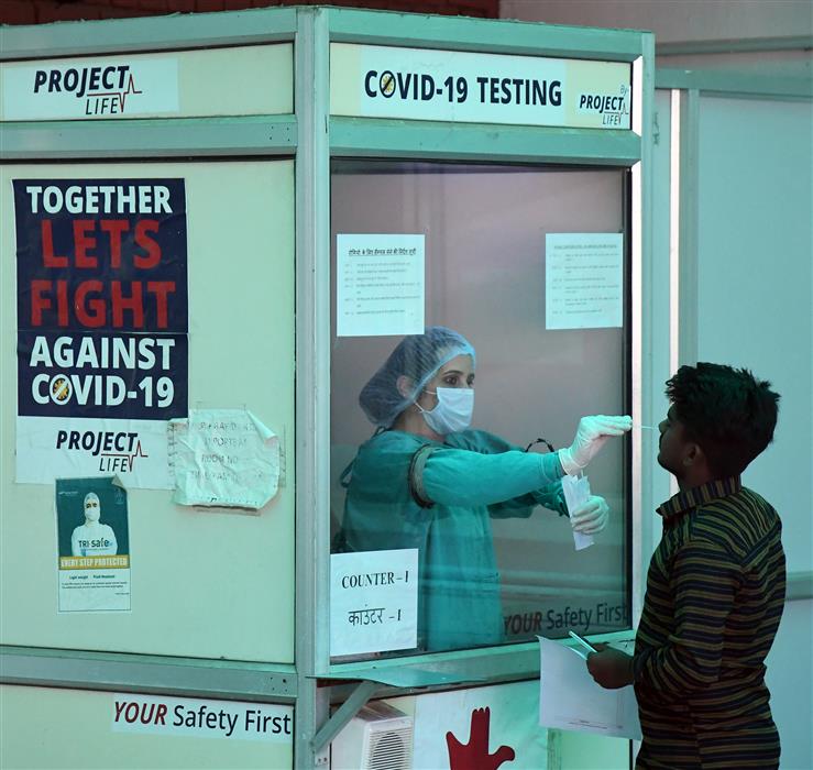 Omicron scare in Maharashtra: Pune resident who returned from Zambia tests positive for Covid-19 - Vimarsana News