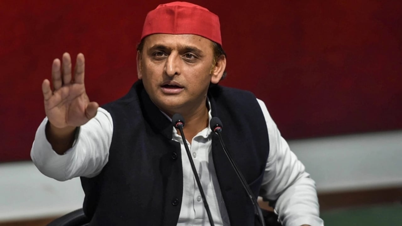 UP elections 2022: Will bring vacancies in Army if required, says Akhilesh Yadav; slams Yogi Adityanath over 'garmi nikal denge' remark - Vimarsana News