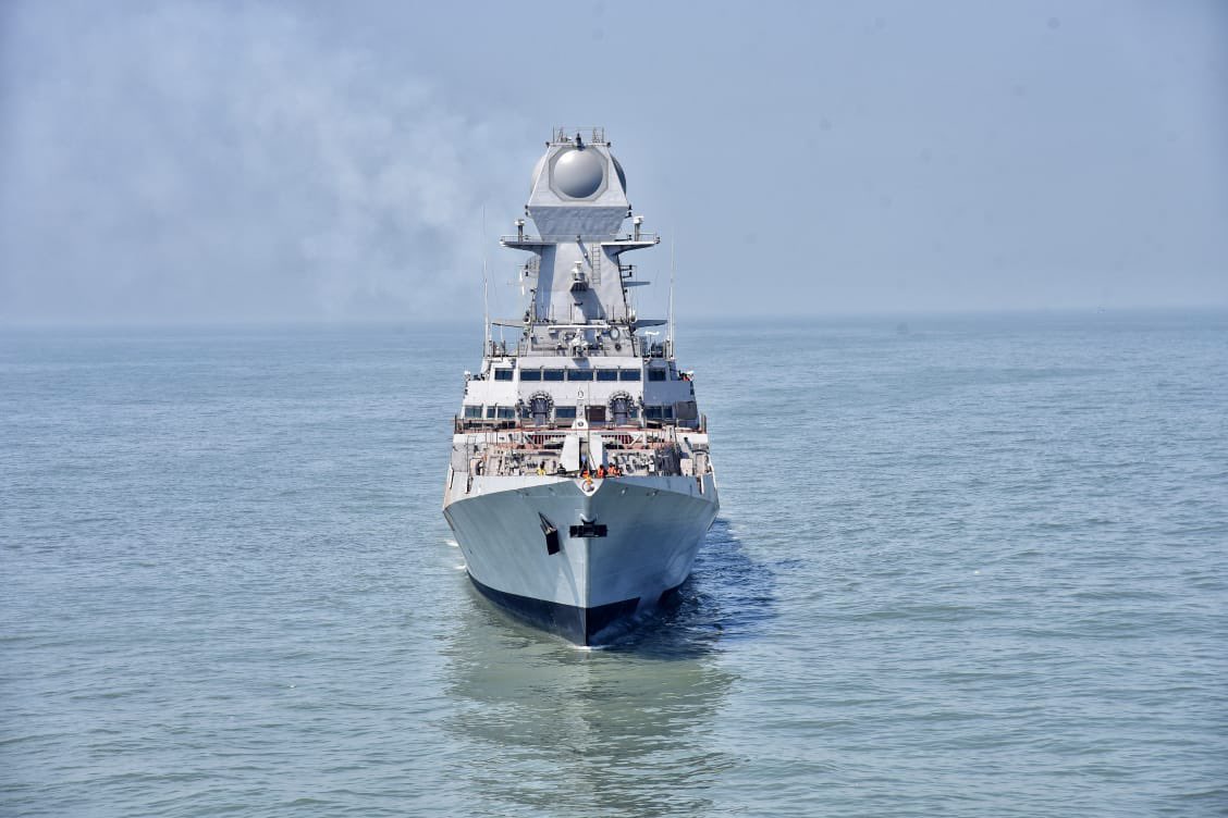 Mumbai: Rajnath Singh to commission INS Visakhapatnam into Indian Navy in today - Vimarsana News