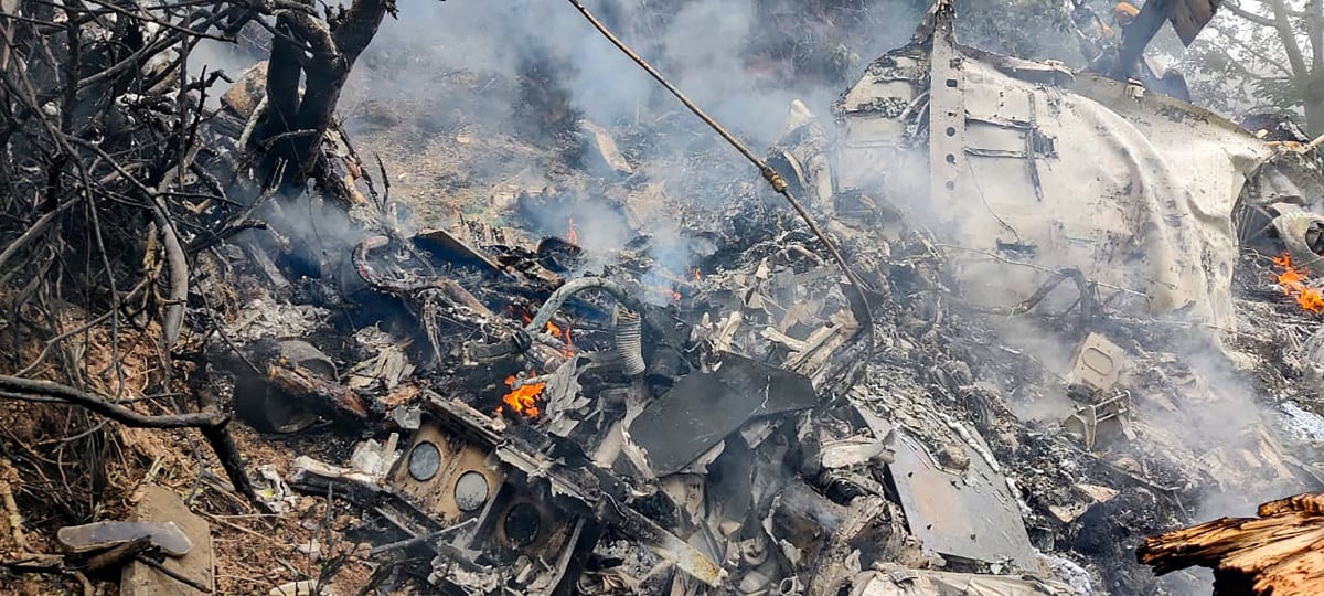 CDS Chopper Crash: Tri-services inquiry report says 'accident was result of entry into clouds due to unexpected change in weather' - Vimarsana News