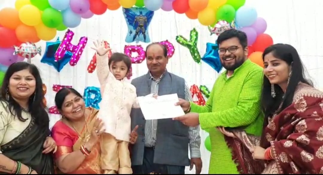 Madhya Pradesh: Man from Satna gifts one acre of land on Moon to son on birthday - Vimarsana News