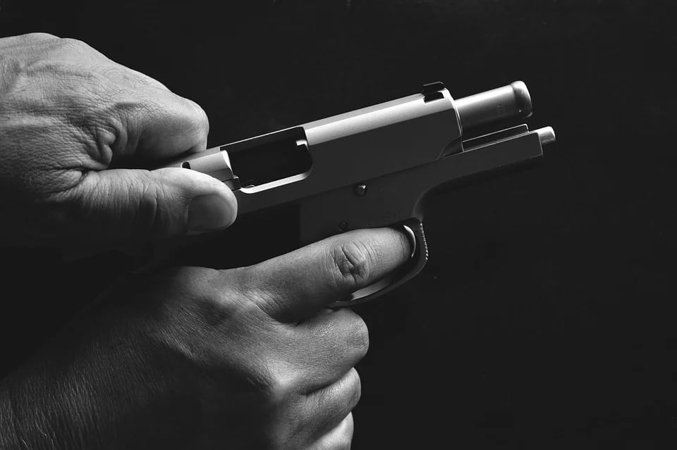 Uttar Pradesh businessman shot dead in his car - Vimarsana News