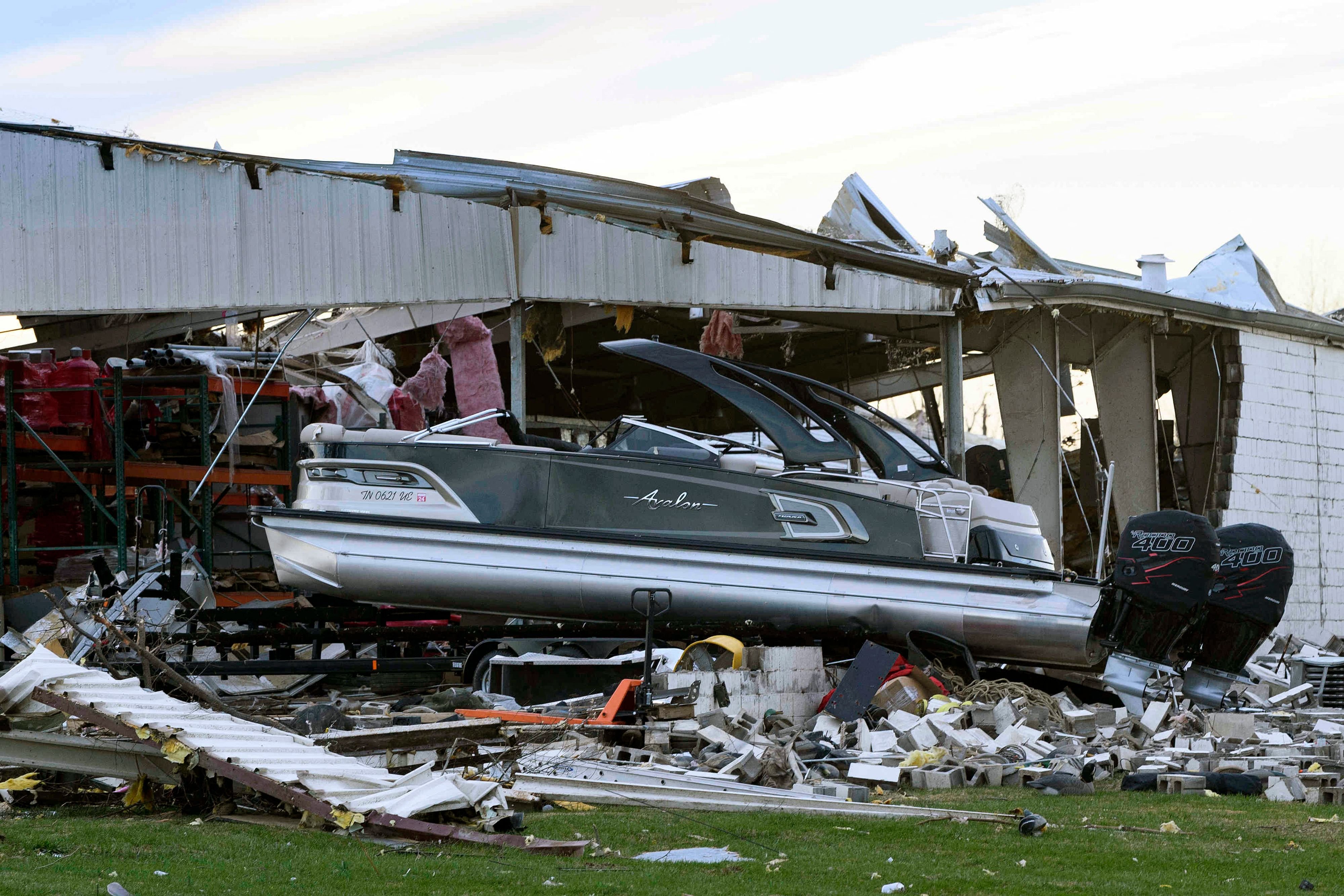 At least 80 people killed in US tornadoes; death toll may reach 100 - Vimarsana News
