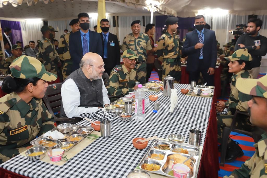 BSF jawans will get health cards, facility of treatment at any hospital: Union Home Minister Amit Shah - Vimarsana News