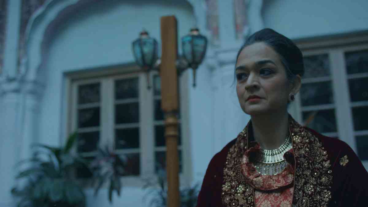 India needs to produce more proactive shows about women and not just poor copies of Sex And The City, writes Deepa Gahlot - Vimarsana News