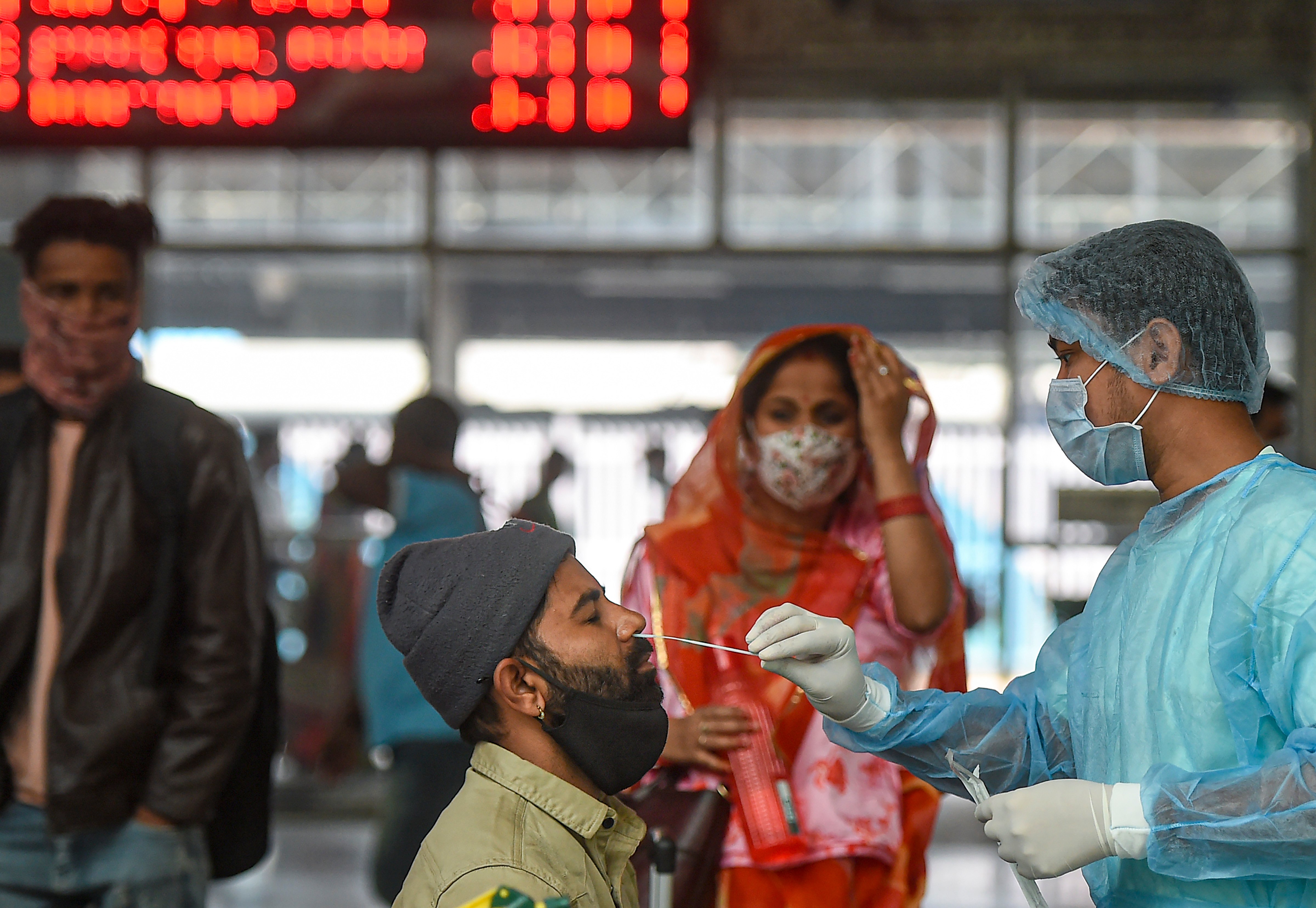 Mumbai reports 80 new COVID-19 cases, zero deaths; recovery rate stands at 98% - Vimarsana News