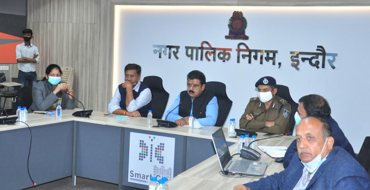 Indore: IMC's appeal: ​Stop engines ​at red light for improving air quality​​ - Vimarsana News
