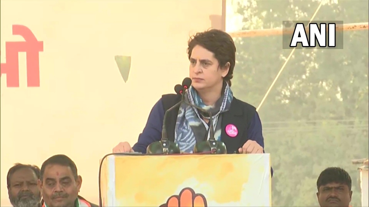 Uttar Pradesh Assembly Polls 2022: From waving off loans to Covid relief, here's what Congress' Priyanka Gandhi promised in Amethi - Vimarsana News