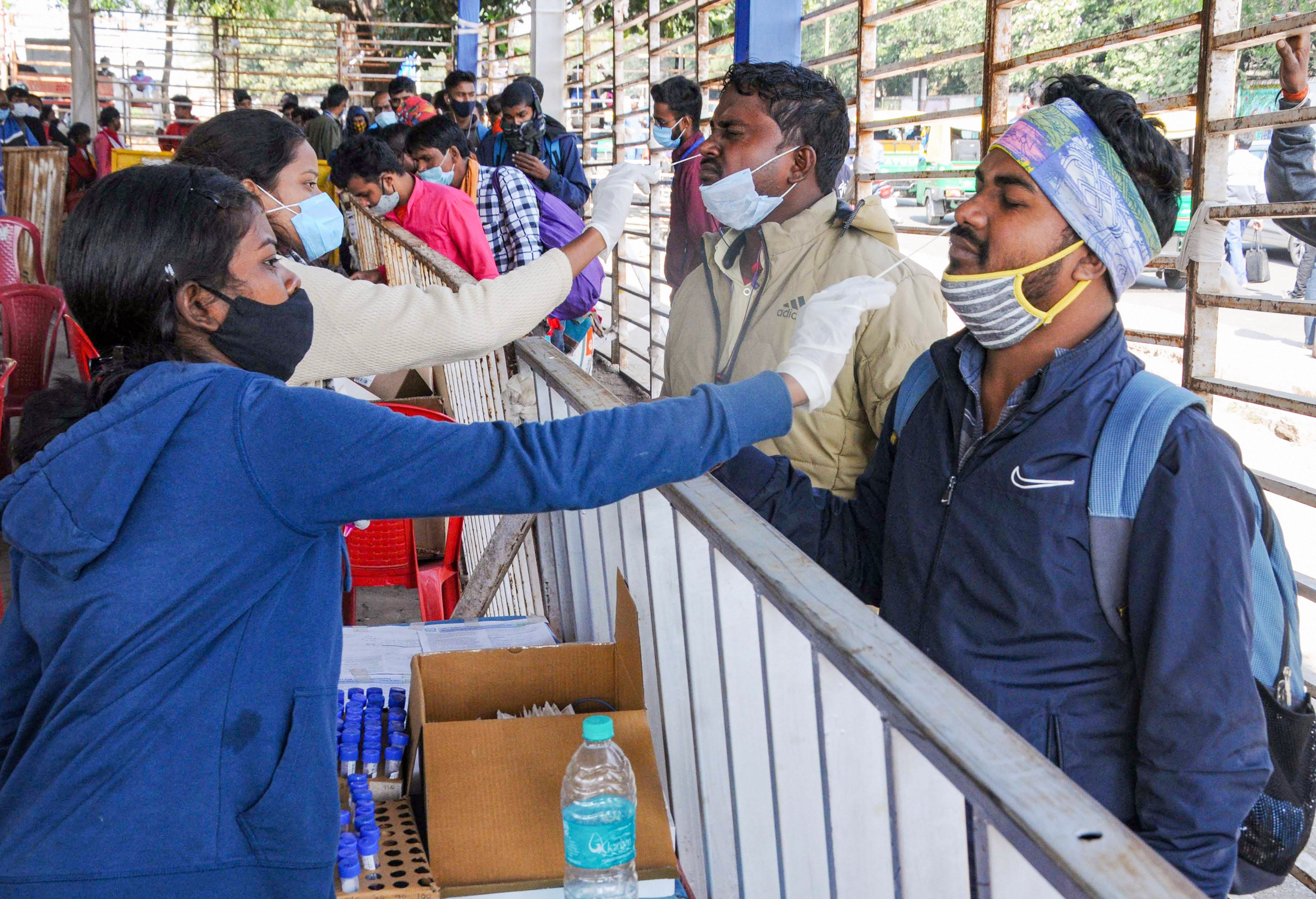 'No reason to panic': Union Health Ministry after two Omicron cases detected in Karnataka - Vimarsana News