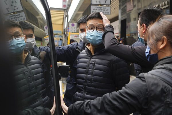 Hong Kong: Police raid pro-democracy news outlet in crackdown on dissent, arrests 6 - Vimarsana News