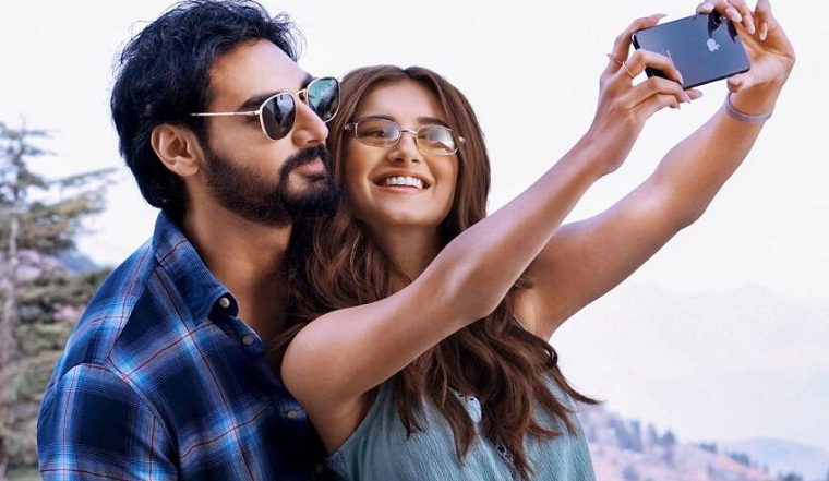 Tadap review: Ahan Shetty makes an impressive debut in this lackluster film - Vimarsana News
