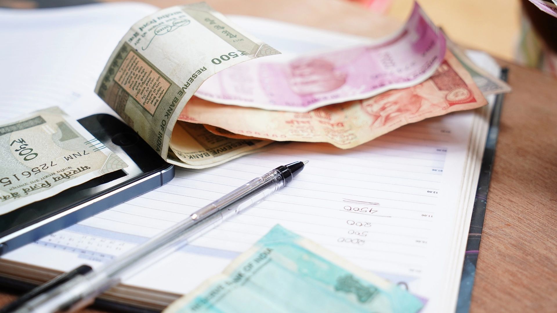 MIDC PSI held for accepting bribe - Vimarsana News