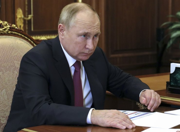 Ukraine conflict: Vladimir Putin warns US of 'military-technical measures' in response to 'unfriendly' Western actions - Vimarsana News