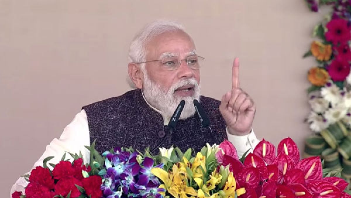 'Red cap is red alert for UP': PM Modi takes a dig at Samajwadi Party ahead of 2022 UP Assembly polls - Vimarsana News