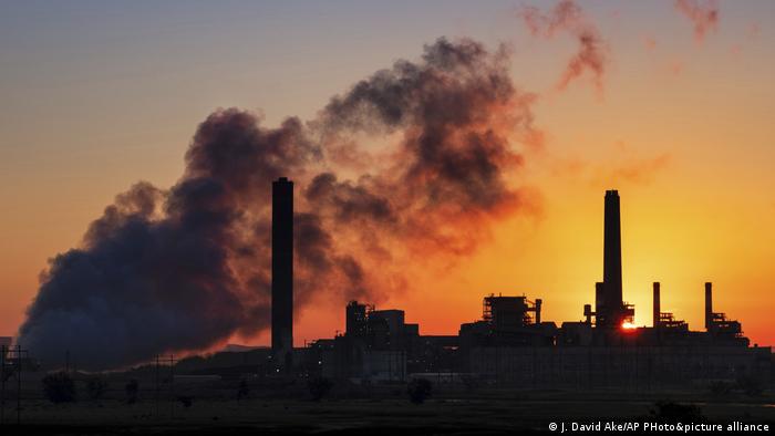 Madhya Pradesh: Village panchayats to work on carbon emission reduction - Vimarsana News