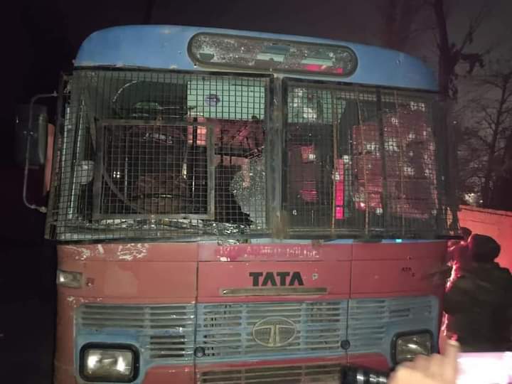 Srinagar: At least 2 dead, several injured in terror attack on police bus - Vimarsana News
