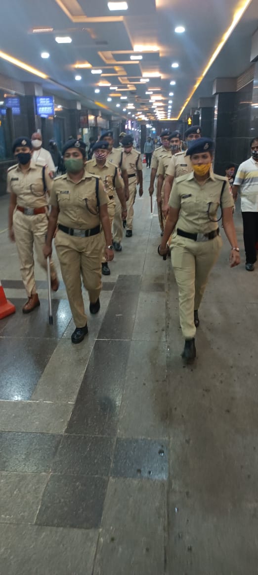 Mumbai: RPF to announce station names beforehand to curb chain pulling incidents by passengers - Vimarsana News