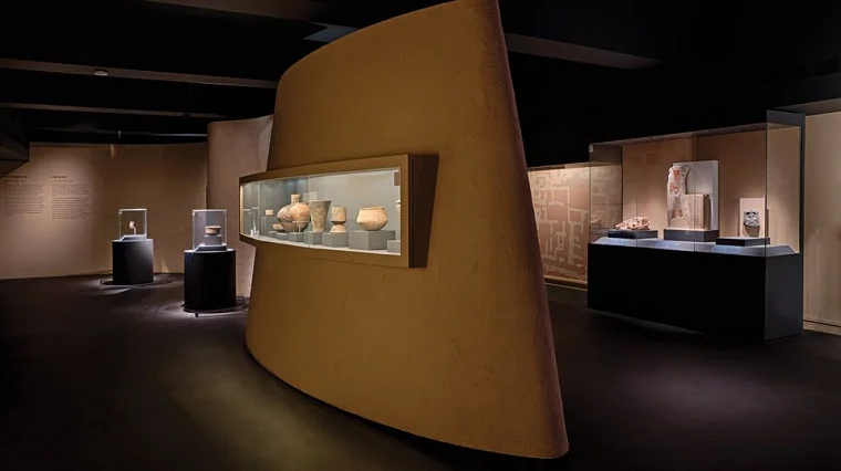 India and the World - a prominent international exhibition at CSMVS