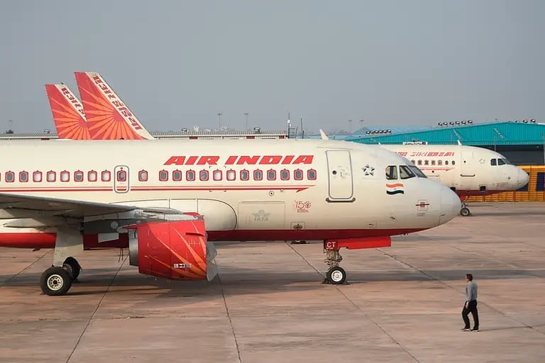 Indore: Air India passengers hail change of guard - Vimarsana News