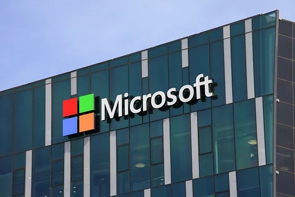 Microsoft discovers undisclosed bug in SolarWinds server, while monitoring threats to Java logging system - Vimarsana News