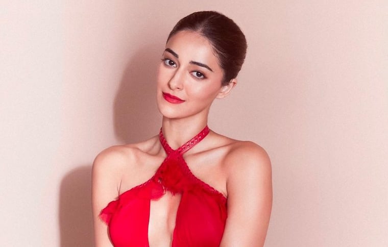 Scoop! Ananya Panday spills the beans on how she bonded with her Gehraiyaan co-star Deepika Padukone - Vimarsana News