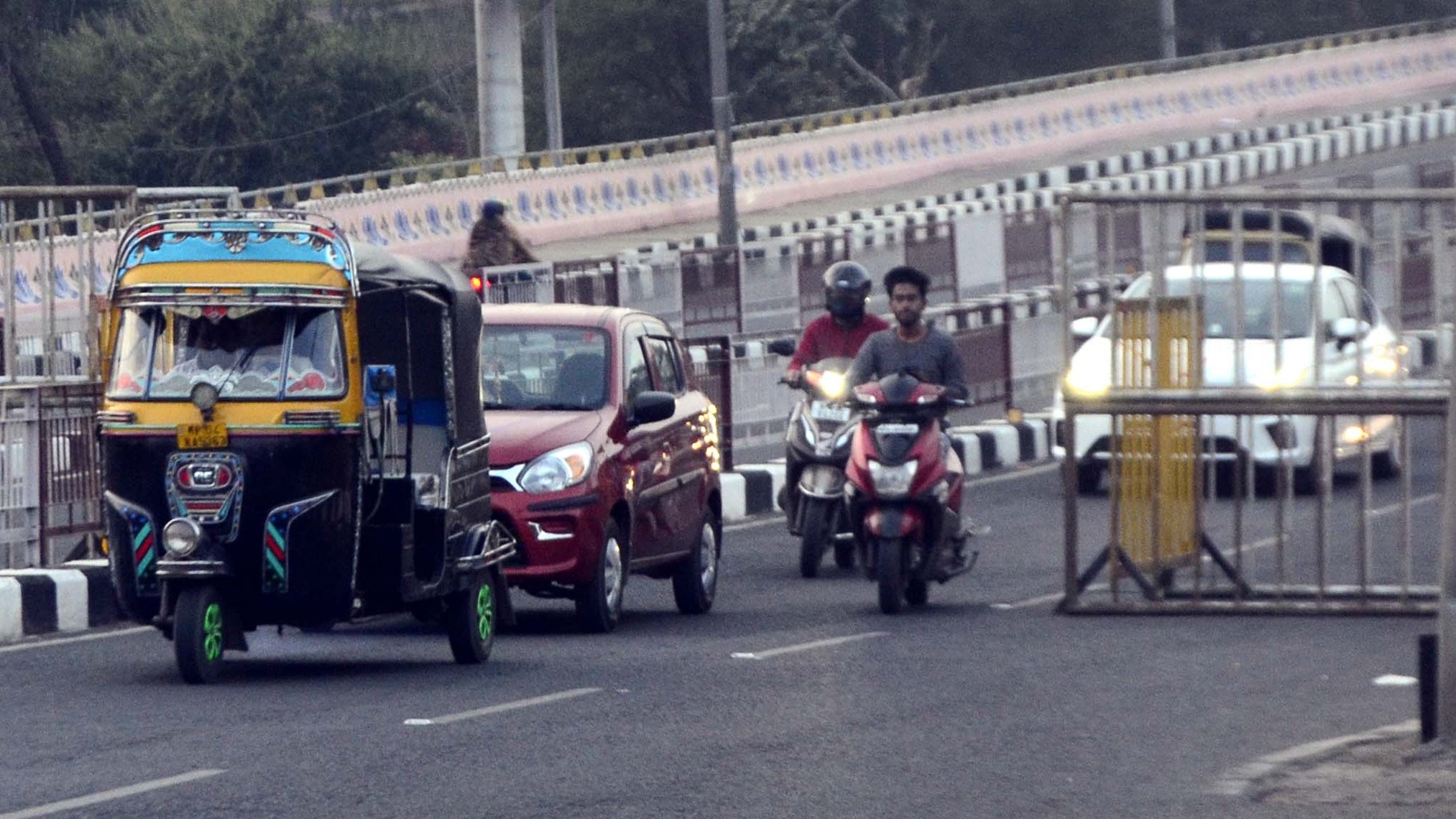Bhopal: Clubs, bars, restaurants flout night curfew, face punitive action - Vimarsana News