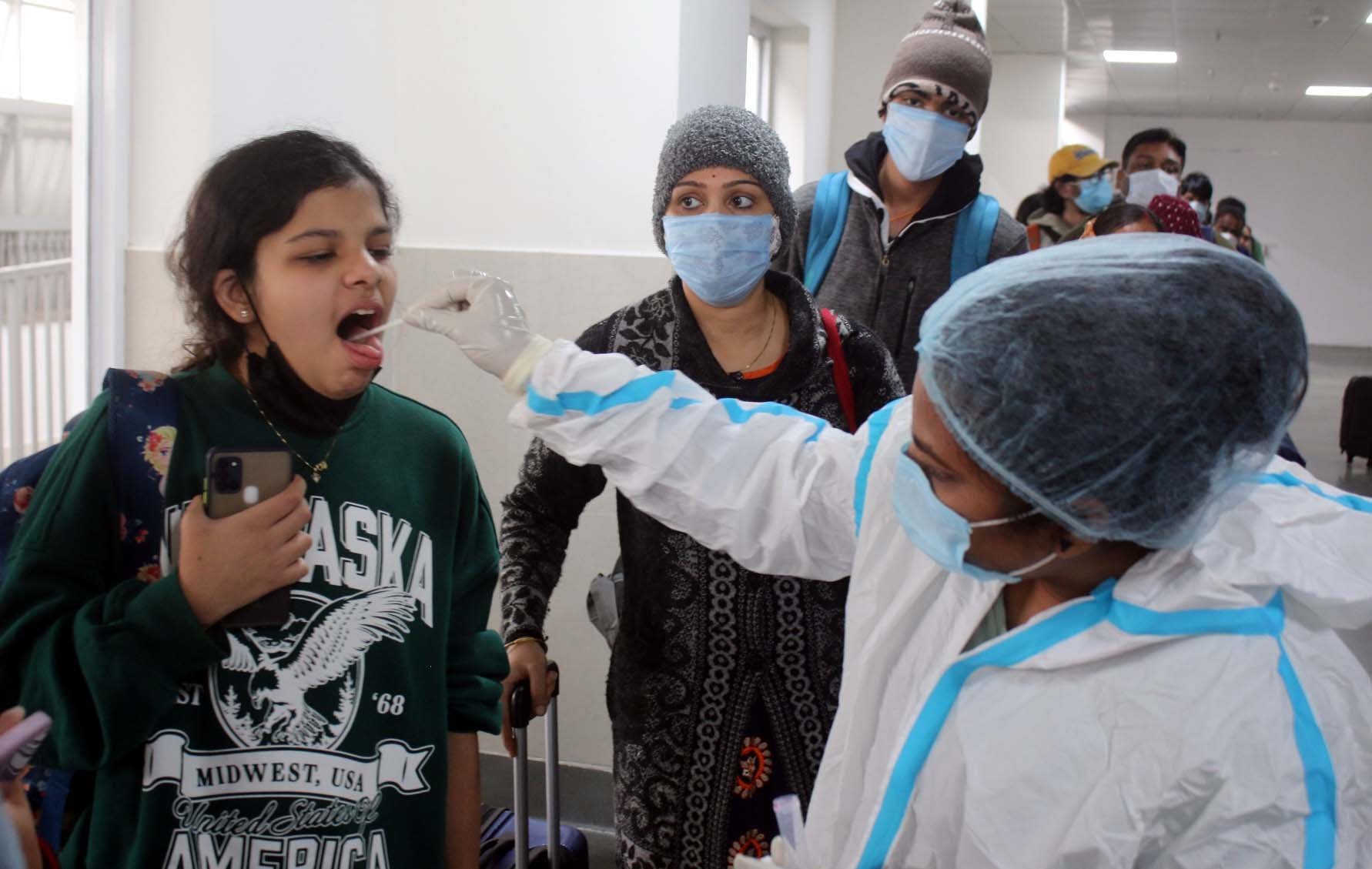 Bhopal: Alarming increase in Covid cases, five private hospitals authorised for treatment at fixed rate - Vimarsana News