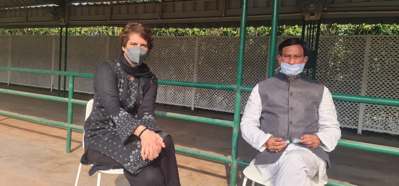 Uttarkhand AAP leader Anant Ram Chauhan joins Congress after meeting Priyanka Gandhi - Vimarsana News