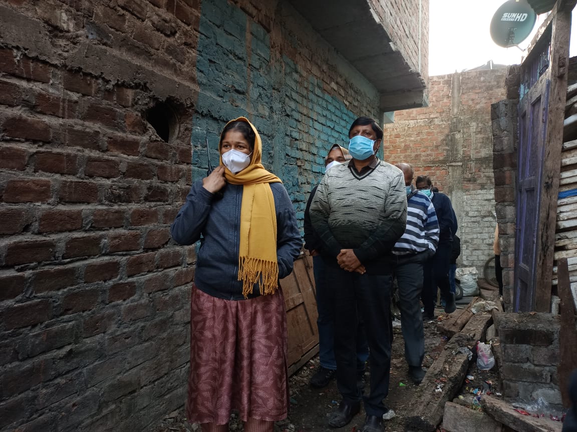Indore: Municipal commissioner inspects cleanliness in city; drainage supervisor suspended for negligence - Vimarsana News