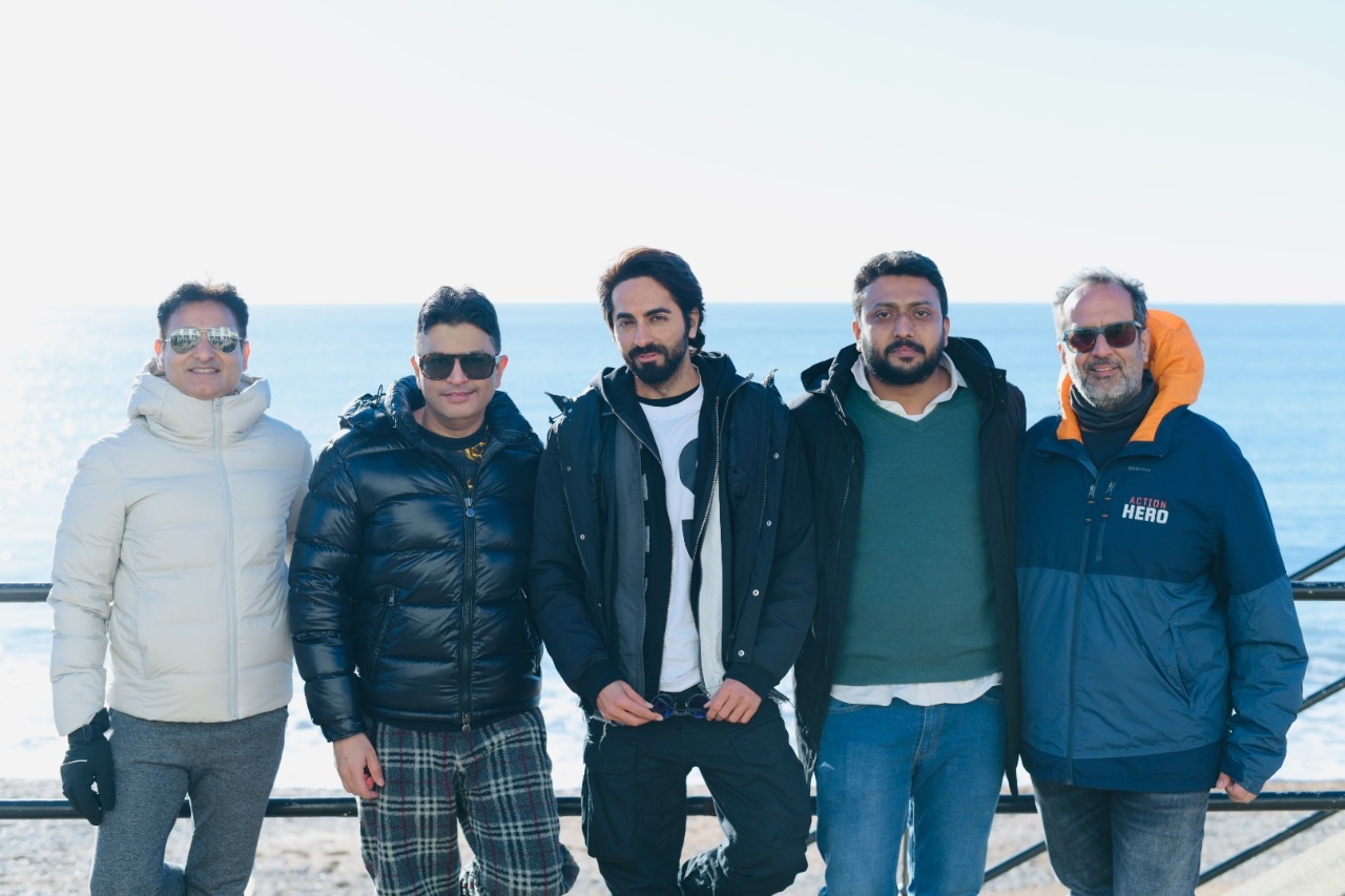 T-Series and Colour Yellow's An Action Hero jumps into action; kicks off shoot in London - Vimarsana News