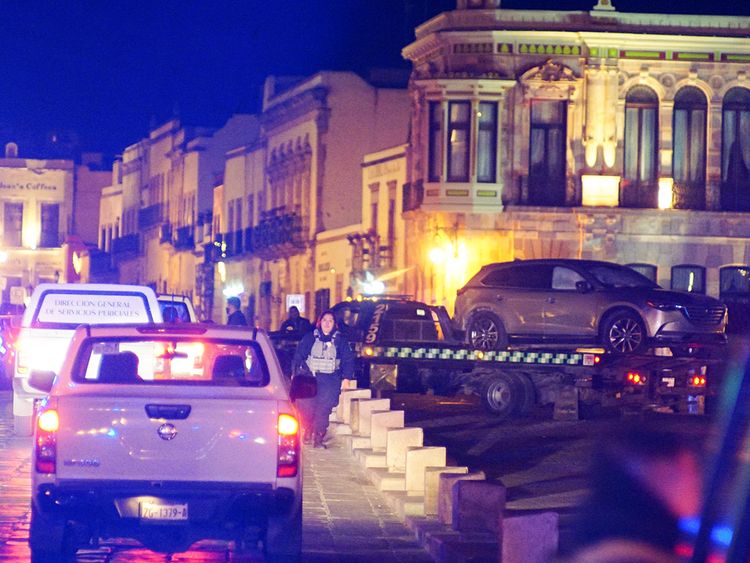Mexico: Ten bodies left in front of governor's office - Vimarsana News