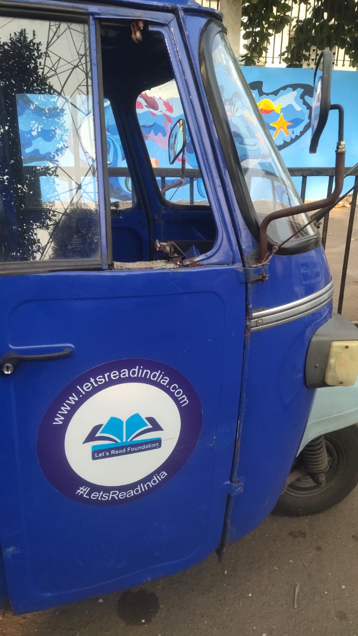 Navi Mumbai: NGO 'Let's Read Foundation' run moving library gets immense help after its vehicle's battery gets stolen and vandalised - Vimarsana News