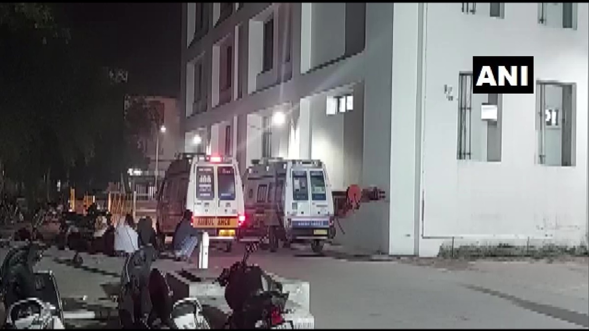 Gujarat: 6 killed, 20 hospitalised after gas leakage at a company in Surat - Vimarsana News