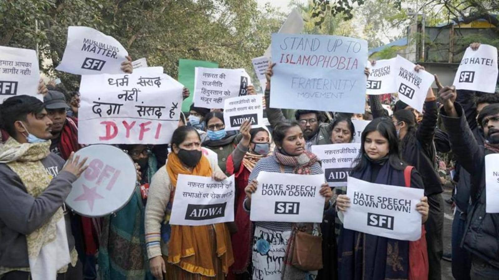 Political discourse in our country is as full of hate as Delhi's air is with aerosols, writes Anil Singh - Vimarsana News